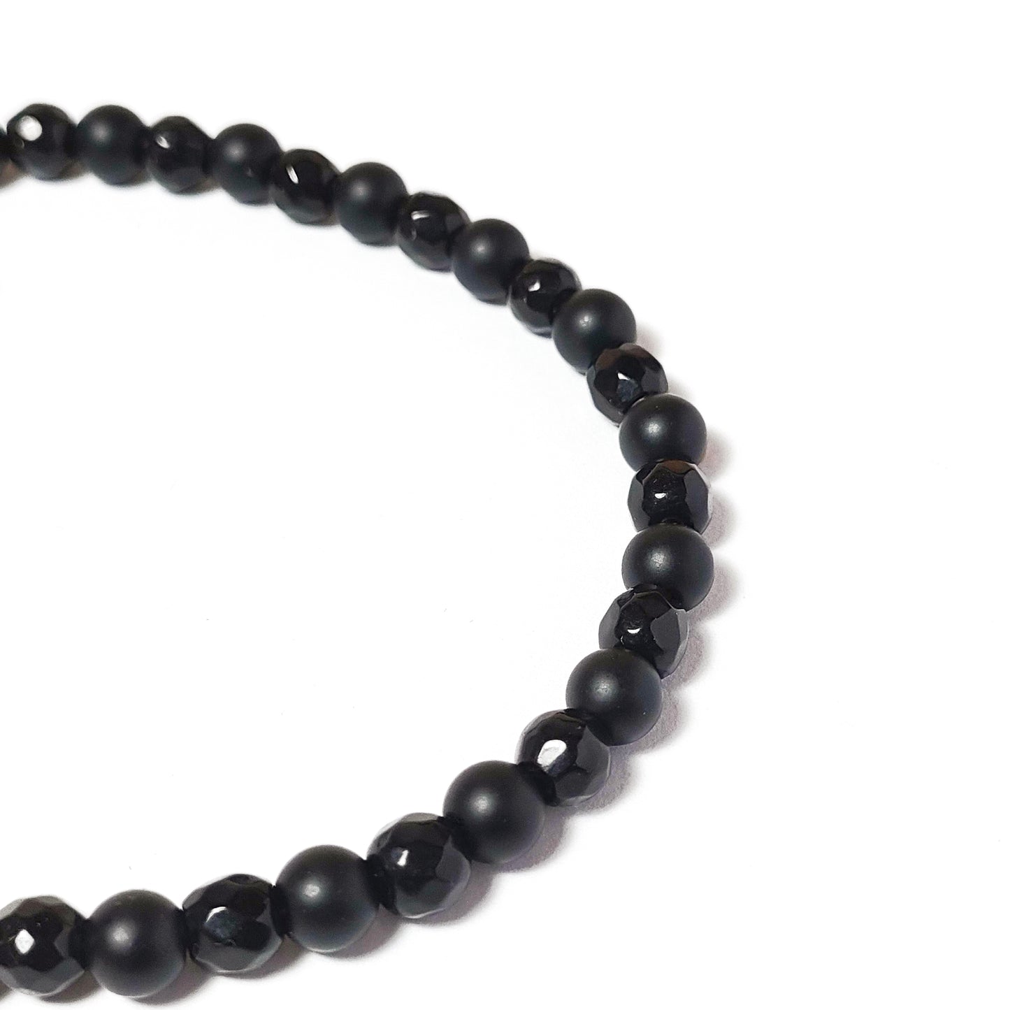 bracciale onice nero lucido e satinato da uomo dettaglio