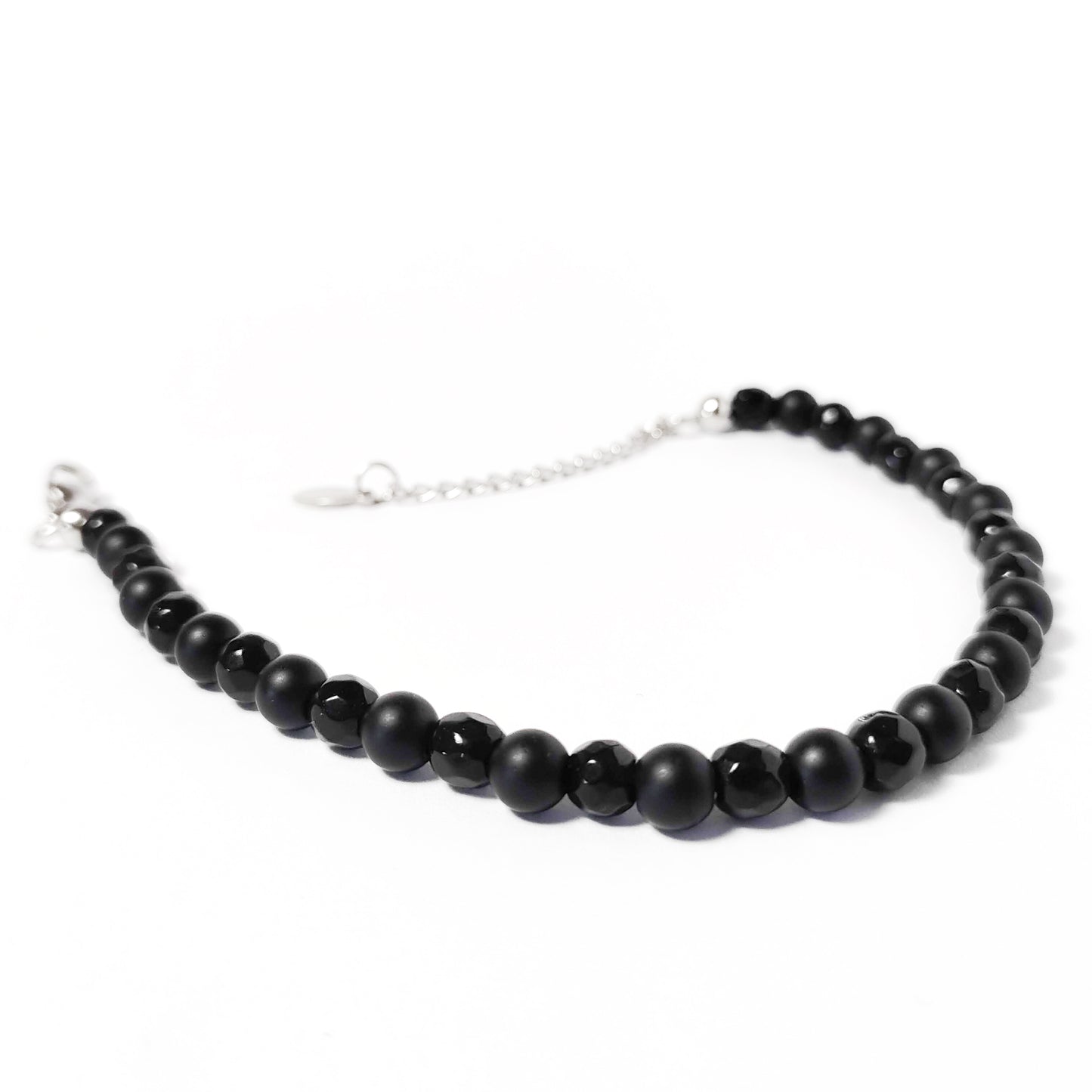 bracciale onice nero lucido e satinato da uomo vista frontale aperto